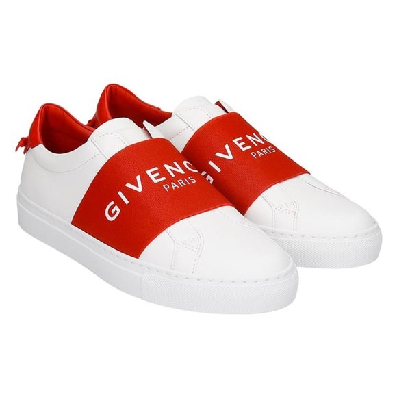 GIVENCHY  Urban Street Logo Leather Sneakers Nw 39.5 Nwib - Picture 1 of 13